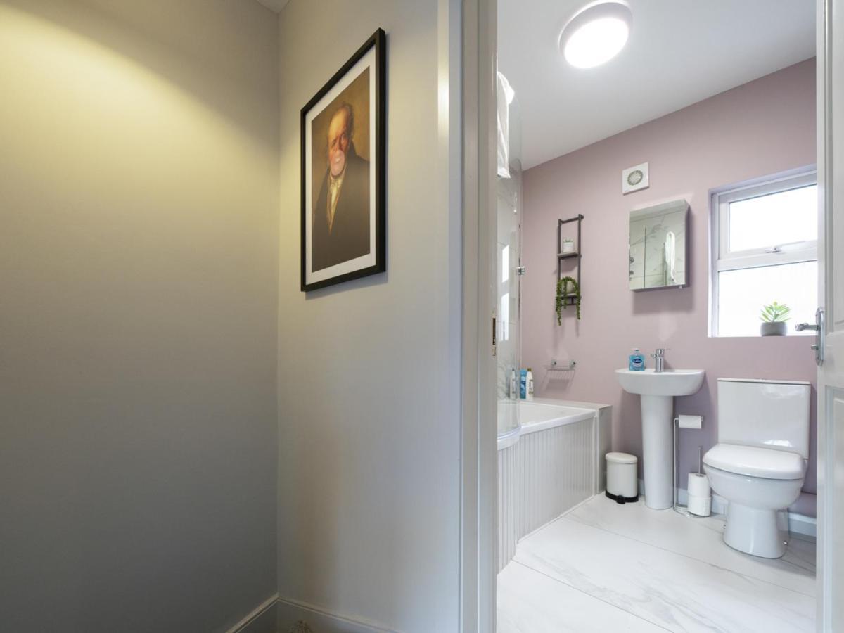 Pass The Keys 58 Lw Ave Stunning 2Br Terrace Top Location Lots Nearby Белфаст Екстер'єр фото
